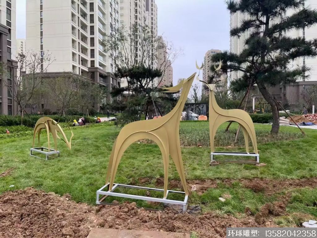不銹鋼抽象鹿雕塑